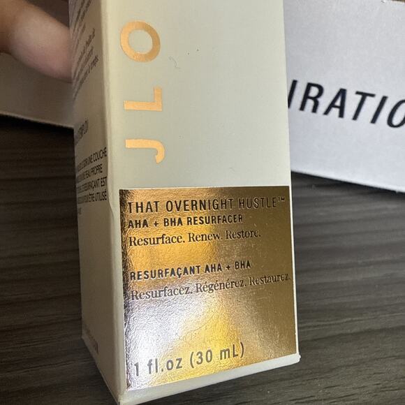 JLo Beauty That Overnight Hustle AHA + BHA Nighttime Serum Facial 1 oz/ 30ml NEW - Picture 2 of 3